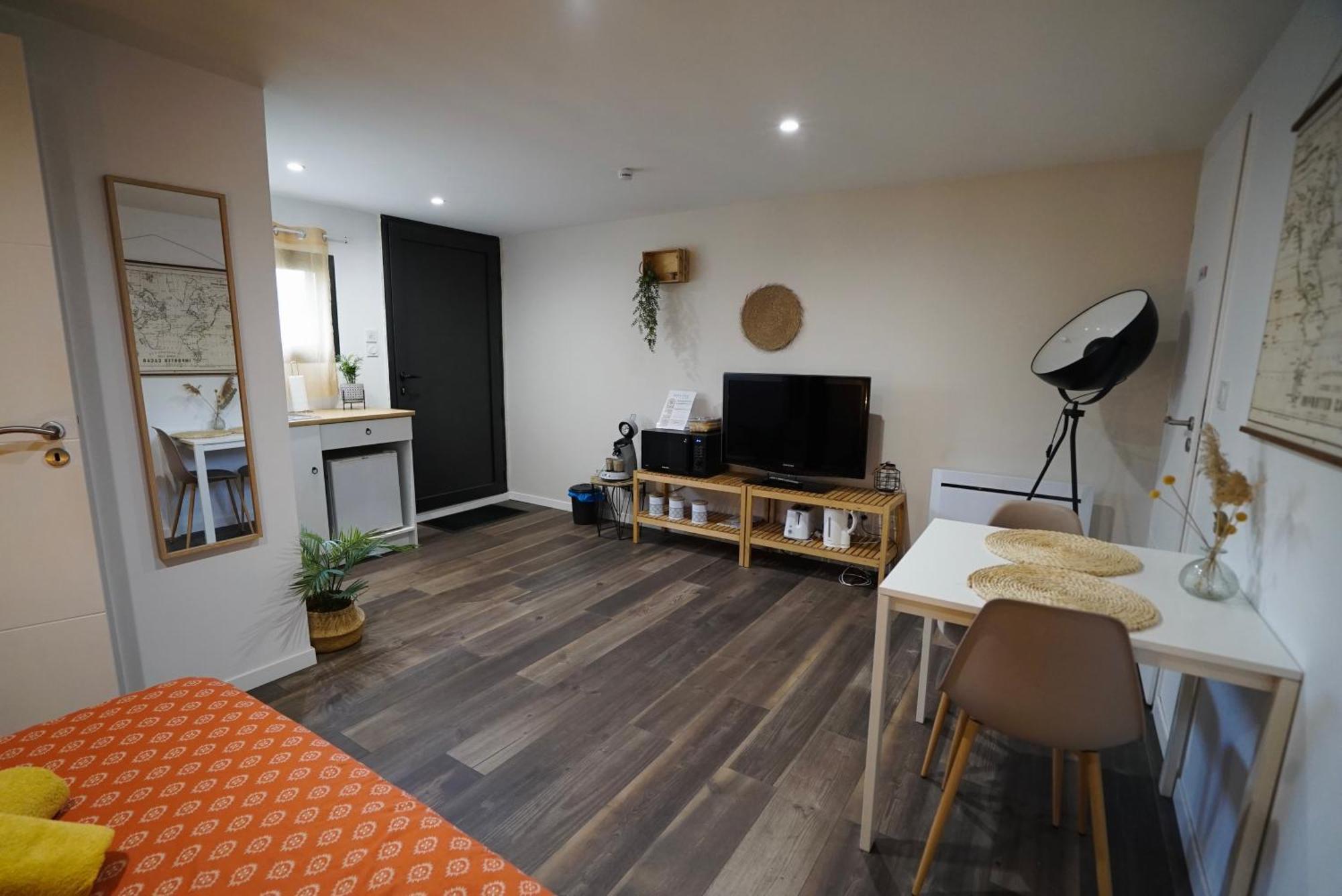 Studio Independant A 20Min Des Plages Castelnau-de-Guers Buitenkant foto